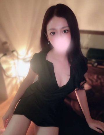 新山 えりか (29)
